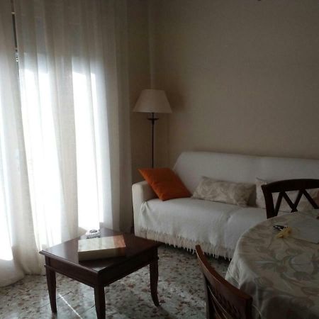 לינה וארוחת בוקר פיאצולה סול ברנטה Casa Emanuela מראה חיצוני תמונה